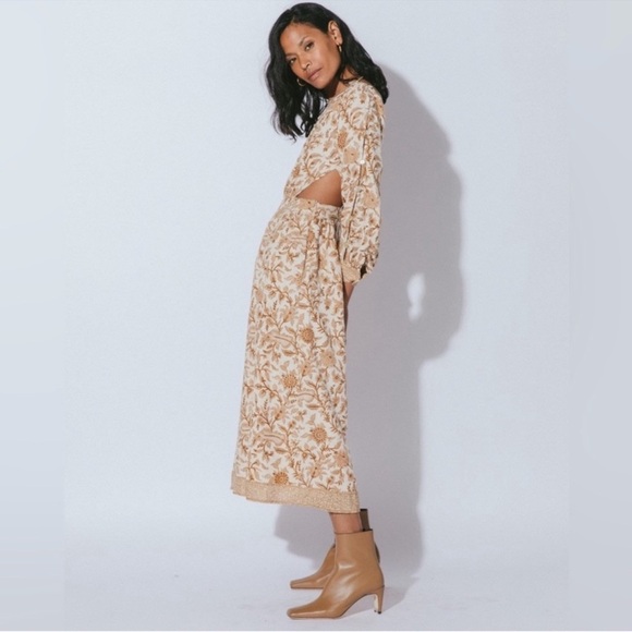 Cleobella Beige Floral Midi Dress - Picture 2 of 10